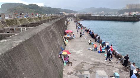 好想釣魚|台灣釣魚10大地點推薦！來這裡「夜釣小管」還能現釣現煮 